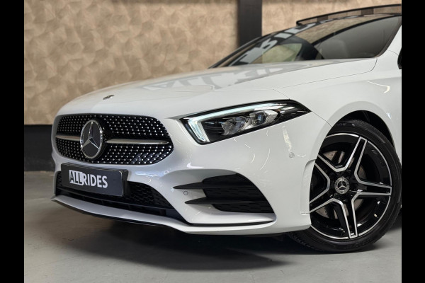 Mercedes-Benz A-Klasse 220 4MATIC Premium Plus AMG Night | Pano | Keyless | Sfeerverlichting | Memory seats