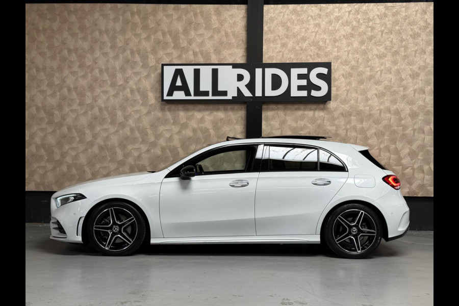 Mercedes-Benz A-Klasse 220 4MATIC Premium Plus AMG Night | Pano | Keyless | Sfeerverlichting | Memory seats