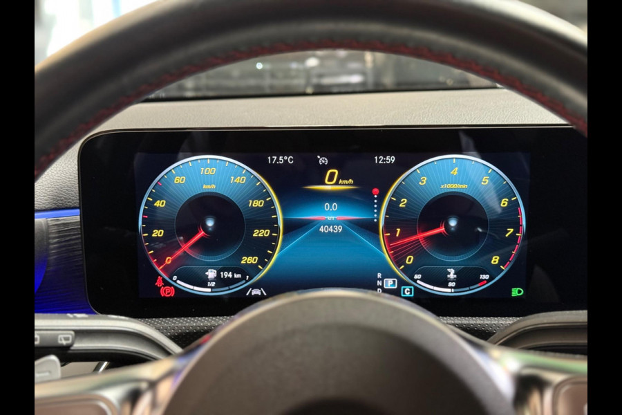 Mercedes-Benz A-Klasse 220 4MATIC Premium Plus AMG Night | Pano | Keyless | Sfeerverlichting | Memory seats