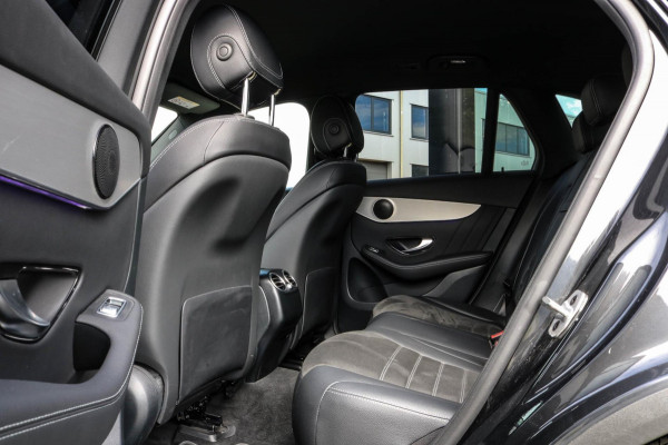 Mercedes-Benz GLC 300e 4MATIC AMG - CAMERA - SFEERVERLICHTING