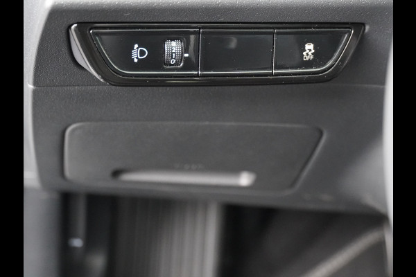 Kia Niro EV Edition Advanced 64.8 kWh - Stoel-/stuurverwarming - Navigatie - Cruise Control - Climate Control - Keyless Entry - Fabrieksgarantie tot 06-2031