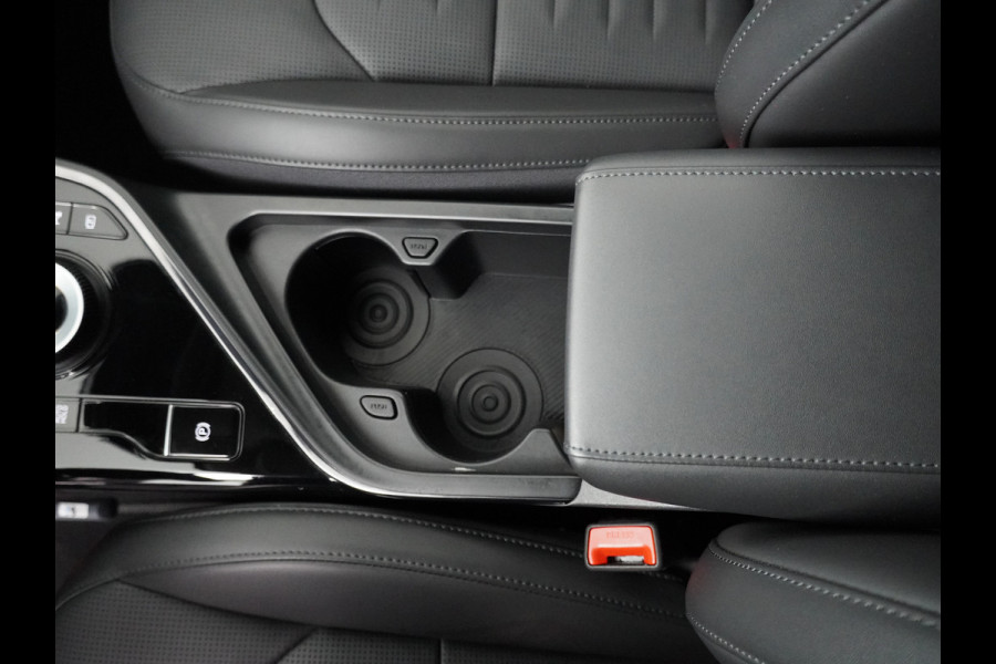 Kia Niro EV Edition Advanced 64.8 kWh - Stoel-/stuurverwarming - Navigatie - Cruise Control - Climate Control - Keyless Entry - Fabrieksgarantie tot 06-2031