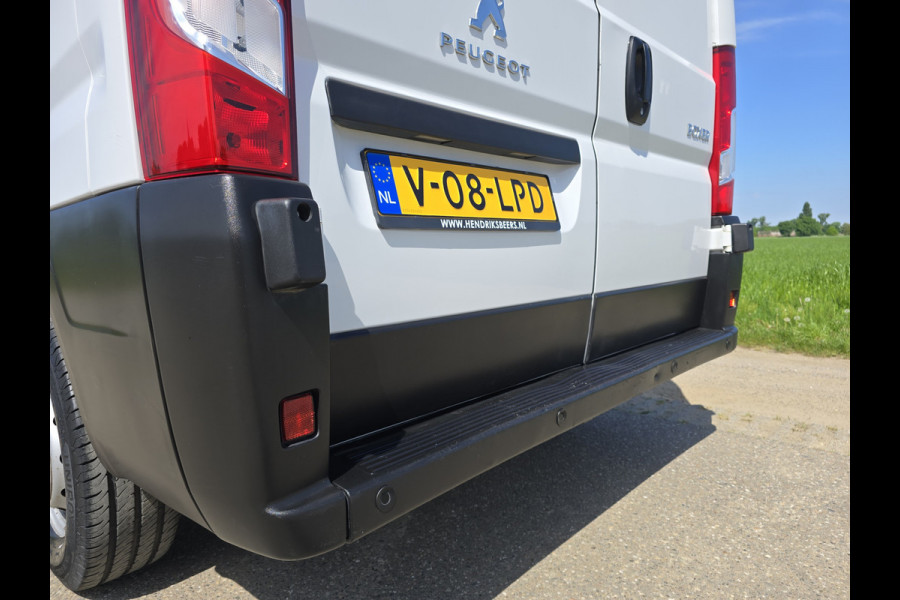 Peugeot Boxer 335 2.2 BlueHDi L2 H2 - 140 Pk - Euro 6 - Navi - ParkeerCamera - Airco - Cruise Control