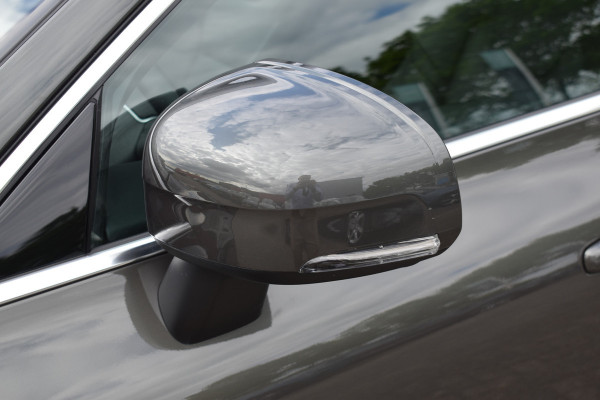 Volvo XC60 B5 265PK Automaat Momentum Business Camera | Trekhaak | ACC | All seasons | Leder | Elektr. stoel | Stoelverwarming