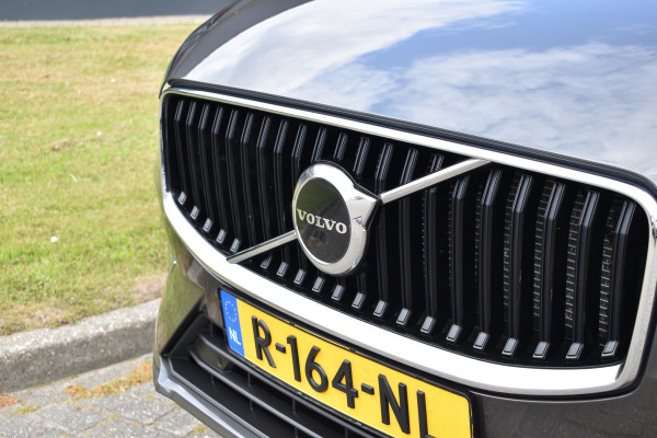 Volvo XC60 B5 265PK Automaat Momentum Business Camera | Trekhaak | ACC | All seasons | Leder | Elektr. stoel | Stoelverwarming