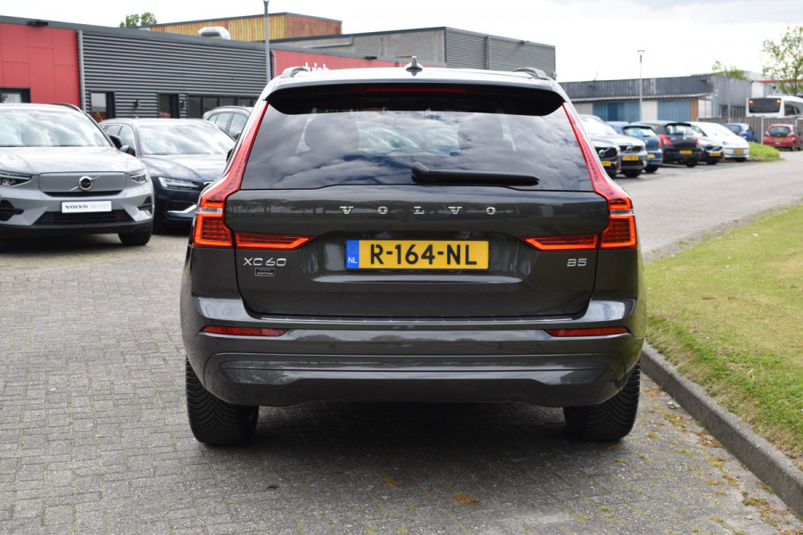 Volvo XC60 B5 265PK Automaat Momentum Business Camera | Trekhaak | ACC | All seasons | Leder | Elektr. stoel | Stoelverwarming