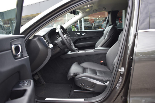 Volvo XC60 B5 265PK Automaat Momentum Business Camera | Trekhaak | ACC | All seasons | Leder | Elektr. stoel | Stoelverwarming