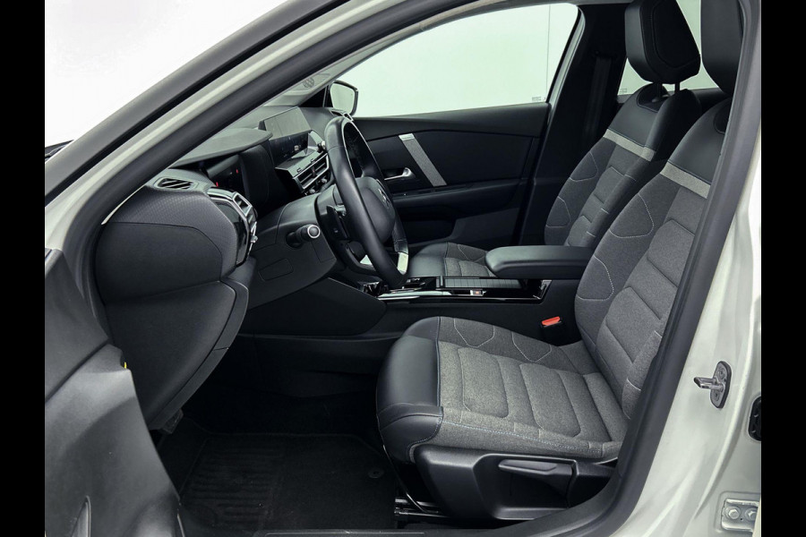 Citroën C4 1.2 130pk aut. Business Plus AD-CRUISE CARPLAY NAVI