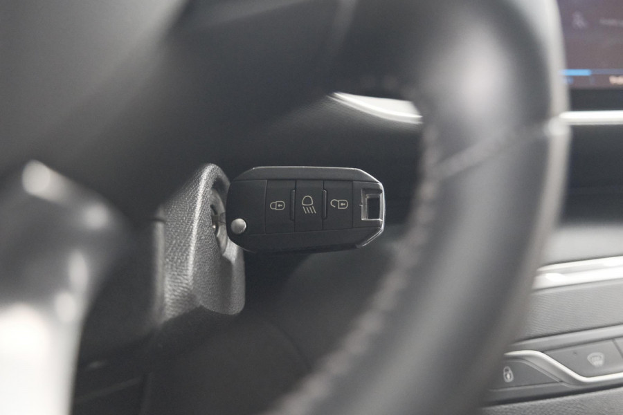 Peugeot 308 PureTech 110 Blue Lease Active | Trekhaak | Camera | Apple Carplay | Parkeersensoren