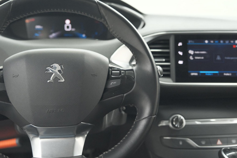 Peugeot 308 PureTech 110 Blue Lease Active | Trekhaak | Camera | Apple Carplay | Parkeersensoren