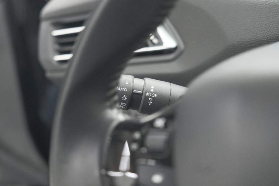 Peugeot 308 PureTech 110 Blue Lease Active | Trekhaak | Camera | Apple Carplay | Parkeersensoren