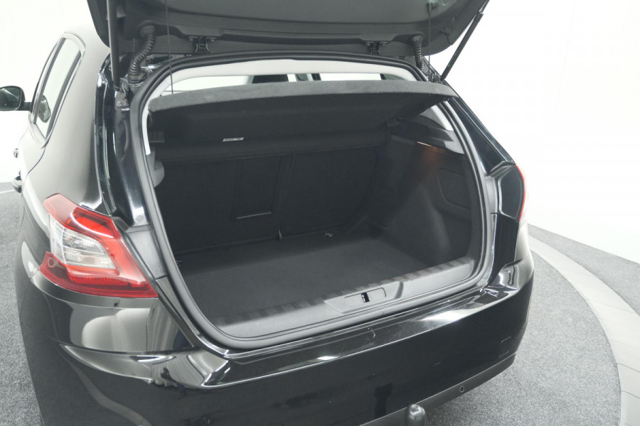 Peugeot 308 PureTech 110 Blue Lease Active | Trekhaak | Camera | Apple Carplay | Parkeersensoren