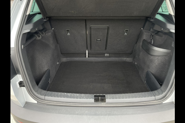 Škoda Karoq 1.5 TSI ACT Style | LED | Elek. Trekhaak | Navi | Virtual Cockpit | Carplay | Camera