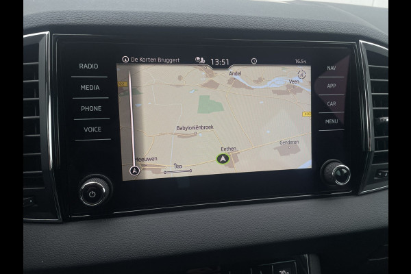 Škoda Karoq 1.5 TSI ACT Style | LED | Elek. Trekhaak | Navi | Virtual Cockpit | Carplay | Camera