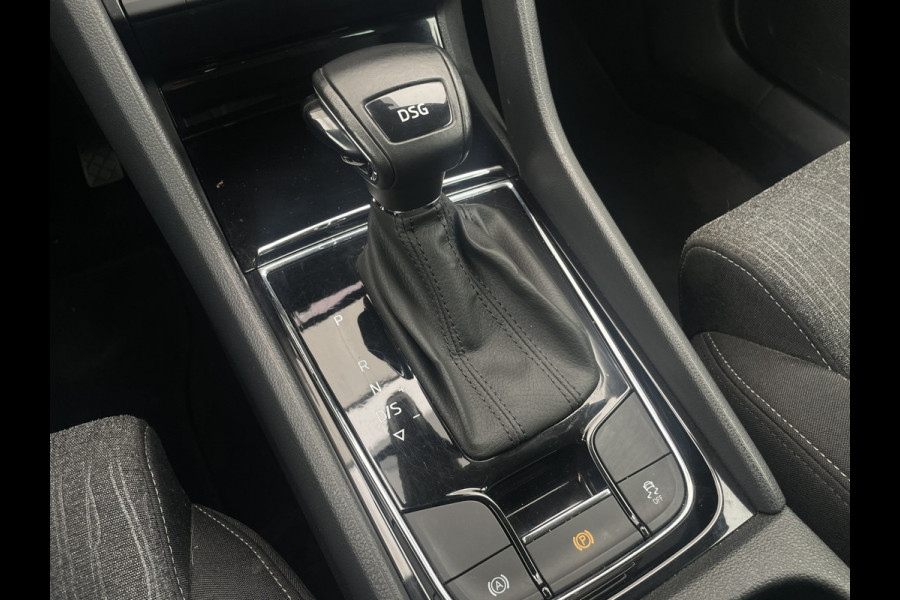 Škoda Karoq 1.5 TSI ACT Style | LED | Elek. Trekhaak | Navi | Virtual Cockpit | Carplay | Camera