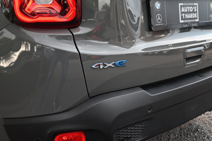 Jeep Renegade 1.3 T4 4xe Plug-in Hybrid Limited 190 PK Adaptive Leder Camera LED 17''