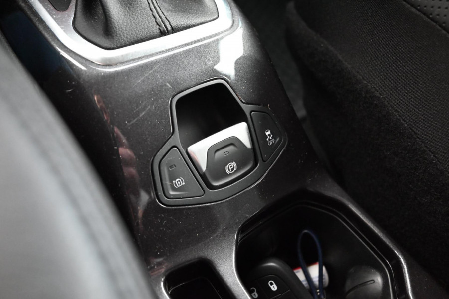 Jeep Renegade 1.3 T4 4xe Plug-in Hybrid Limited 190 PK Adaptive Leder Camera LED 17''