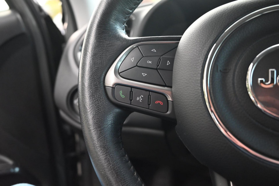 Jeep Renegade 1.3 T4 4xe Plug-in Hybrid Limited 190 PK Adaptive Leder Camera LED 17''