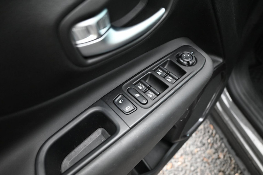 Jeep Renegade 1.3 T4 4xe Plug-in Hybrid Limited 190 PK Adaptive Leder Camera LED 17''