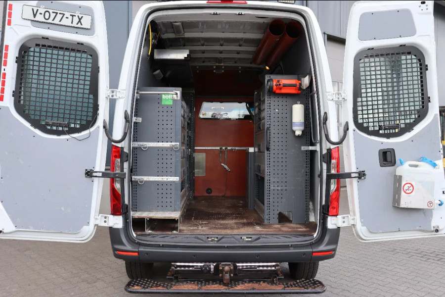 Mercedes-Benz Sprinter 314 CDi L2H2 l AUTOMAAT l WERKPLAATSINRICHTING l CARPLAY l TREKHAAK