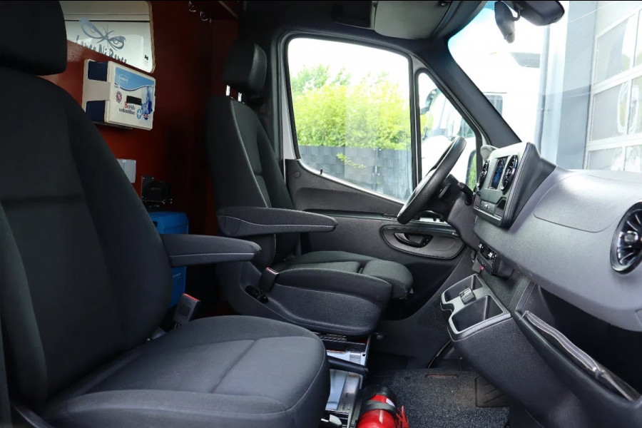 Mercedes-Benz Sprinter 314 CDi L2H2 l AUTOMAAT l WERKPLAATSINRICHTING l CARPLAY l TREKHAAK
