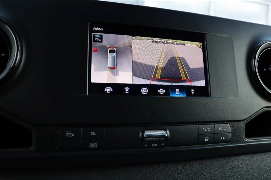 Mercedes-Benz Sprinter 314 CDi L2H2 l AUTOMAAT l WERKPLAATSINRICHTING l CARPLAY l TREKHAAK