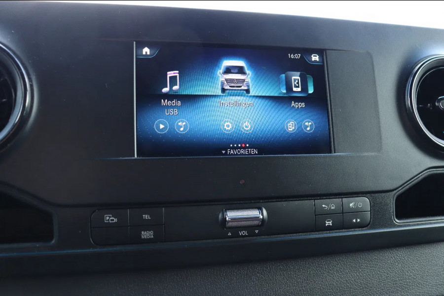 Mercedes-Benz Sprinter 314 CDi L2H2 l AUTOMAAT l WERKPLAATSINRICHTING l CARPLAY l TREKHAAK