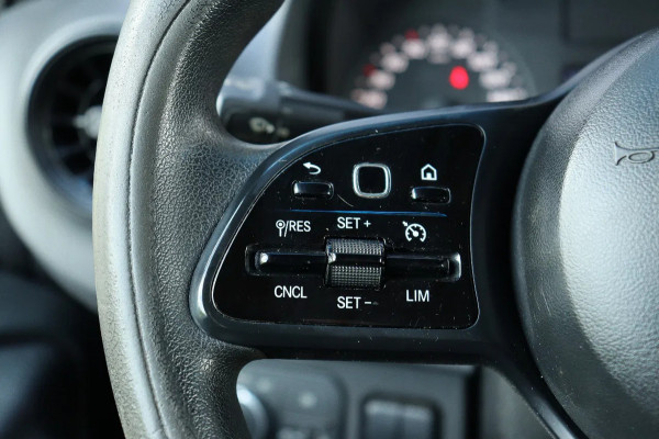 Mercedes-Benz Sprinter 314 CDi L2H2 l AUTOMAAT l WERKPLAATSINRICHTING l CARPLAY l TREKHAAK