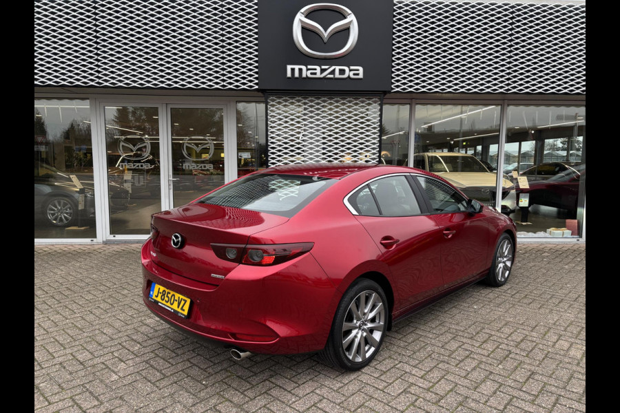 Mazda 3 2.0 e-SkyActiv-G M Hybrid 122 Comfort met Bose DEALERONDERHOUDEN | LEDEREN BEKLEDING | 18" LM-VELGEN | NL-AUTO |