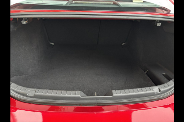 Mazda 3 2.0 e-SkyActiv-G M Hybrid 122 Comfort met Bose DEALERONDERHOUDEN | LEDEREN BEKLEDING | 18" LM-VELGEN | NL-AUTO |