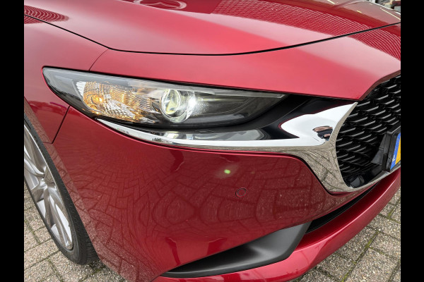 Mazda 3 2.0 e-SkyActiv-G M Hybrid 122 Comfort met Bose DEALERONDERHOUDEN | LEDEREN BEKLEDING | 18" LM-VELGEN | NL-AUTO |