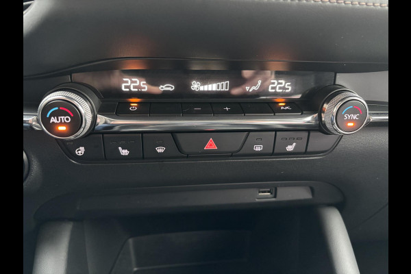 Mazda 3 2.0 e-SkyActiv-G M Hybrid 122 Comfort met Bose DEALERONDERHOUDEN | LEDEREN BEKLEDING | 18" LM-VELGEN | NL-AUTO |