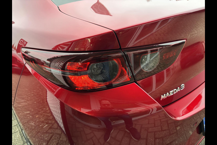 Mazda 3 2.0 e-SkyActiv-G M Hybrid 122 Comfort met Bose DEALERONDERHOUDEN | LEDEREN BEKLEDING | 18" LM-VELGEN | NL-AUTO |