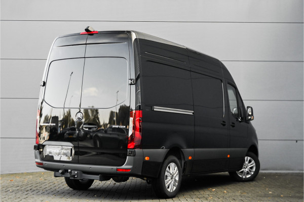Mercedes-Benz Sprinter 319 1.9 CDI L2H2 RWD BPM Vrij Distronic Camera LED Navi Trekhaak 3.5T