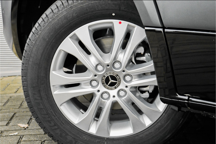 Mercedes-Benz Sprinter 319 1.9 CDI L2H2 RWD BPM Vrij Distronic Camera LED Navi Trekhaak 3.5T