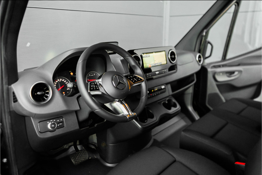 Mercedes-Benz Sprinter 319 1.9 CDI L2H2 RWD BPM Vrij Distronic Camera LED Navi Trekhaak 3.5T