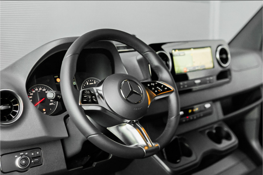 Mercedes-Benz Sprinter 319 1.9 CDI L2H2 RWD BPM Vrij Distronic Camera LED Navi Trekhaak 3.5T
