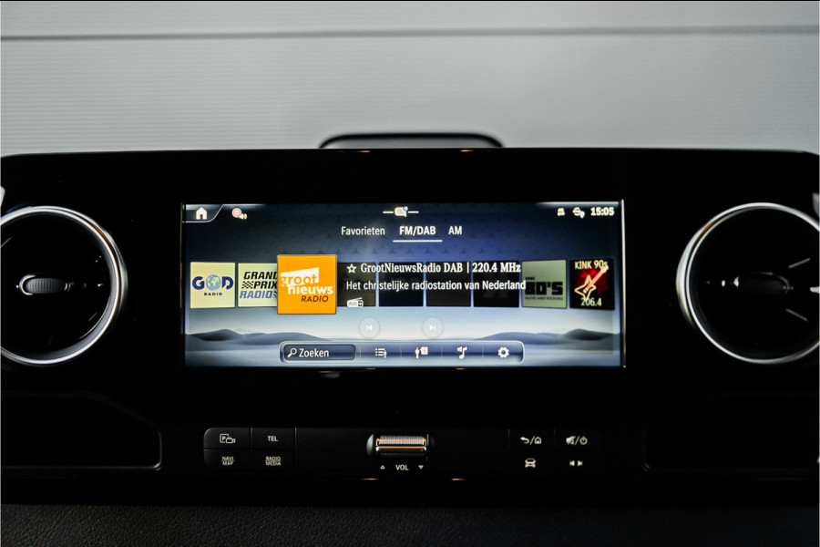 Mercedes-Benz Sprinter 319 1.9 CDI L2H2 RWD BPM Vrij Distronic Camera LED Navi Trekhaak 3.5T