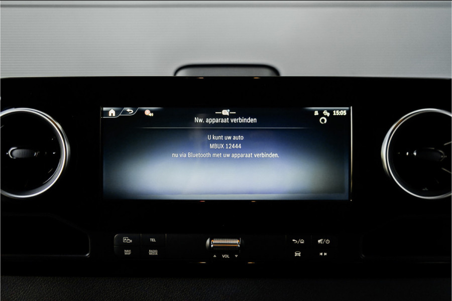 Mercedes-Benz Sprinter 319 1.9 CDI L2H2 RWD BPM Vrij Distronic Camera LED Navi Trekhaak 3.5T