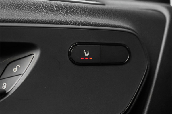 Mercedes-Benz Sprinter 319 1.9 CDI L2H2 RWD BPM Vrij Distronic Camera LED Navi Trekhaak 3.5T