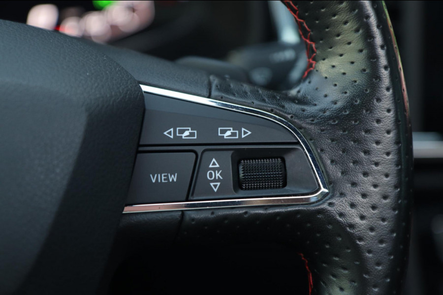 Seat Ateca 1.5 TSI FR / PANODAK / VIRTUAL / keyless / ACC / CARPLAY