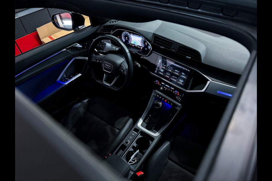 Audi Q3 Sportback 35 TFSI 3x-S-Line Keyless|Sfeer|Panorama|ACC|Dodehoekassist|
