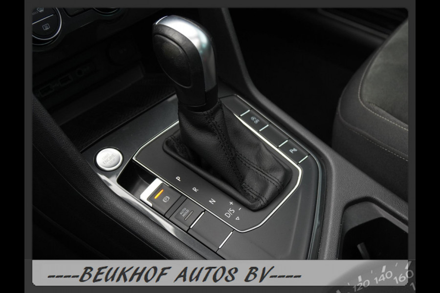 Volkswagen Tiguan 1.5 TSI ACT Business Panorama Carplay Navi