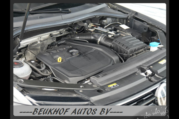 Volkswagen Tiguan 1.5 TSI ACT Business Panorama Carplay Navi