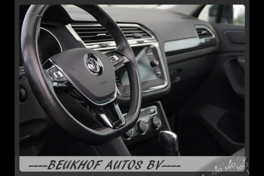 Volkswagen Tiguan 1.5 TSI ACT Business Panorama Carplay Navi