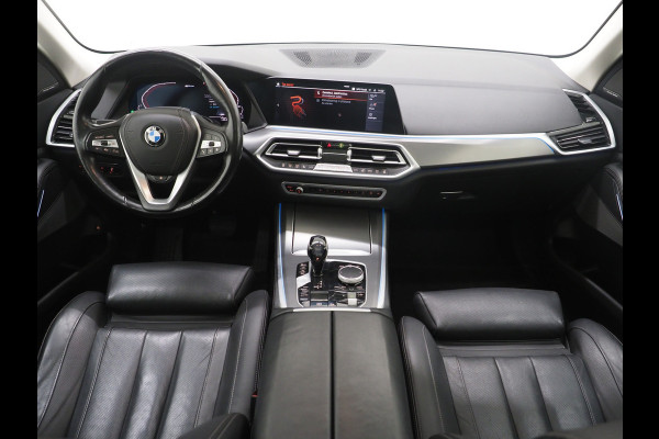 BMW X5 xDrive45e Full Black | Panoramadak | Luchtvering | Harman/Kardon | 360 | Keyless | Adaptive