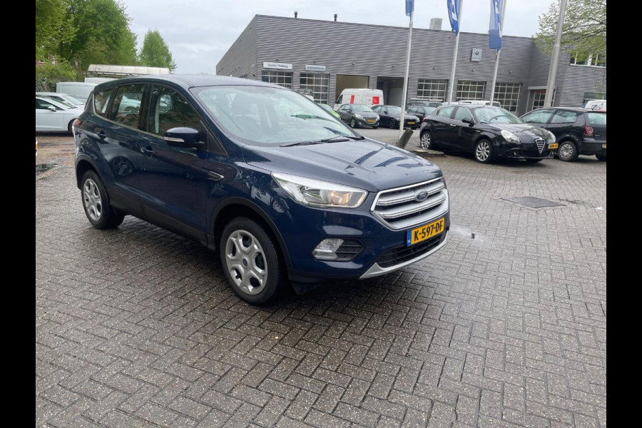 Ford Kuga 1.5 EcoBoost Trend Essential | Trekhaak | Winter Pack | Airco