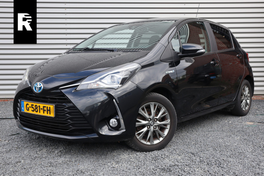 Toyota Yaris 1.5 Hybrid Dynamic Camera / Climate Control / Navigatie / 1e eigenaar