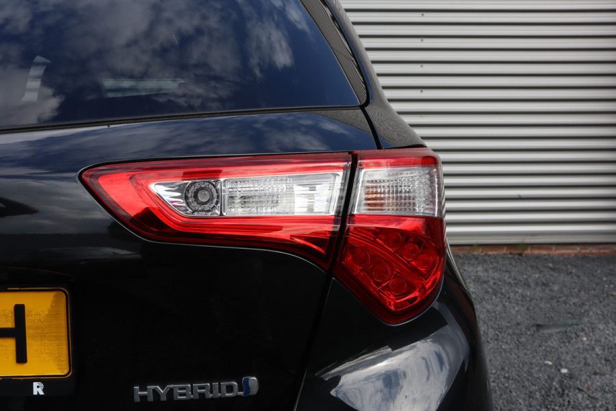 Toyota Yaris 1.5 Hybrid Dynamic Camera / Climate Control / Navigatie / 1e eigenaar