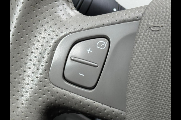 Renault ZOE R90 Bose 41 kWh, koopaccu, achteruitrijcamera,leder, Nederlandse auto met nationale auto pas